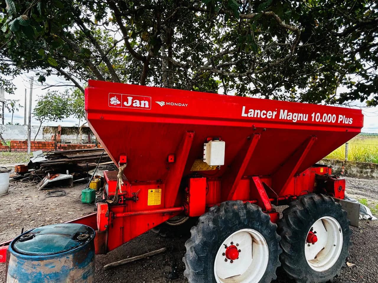 01987770-e959-7876-b728-784775a667ed