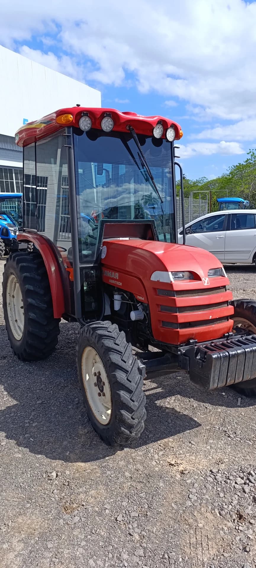 0199e286-d0e5-7f39-8a44-06edb3b25d59