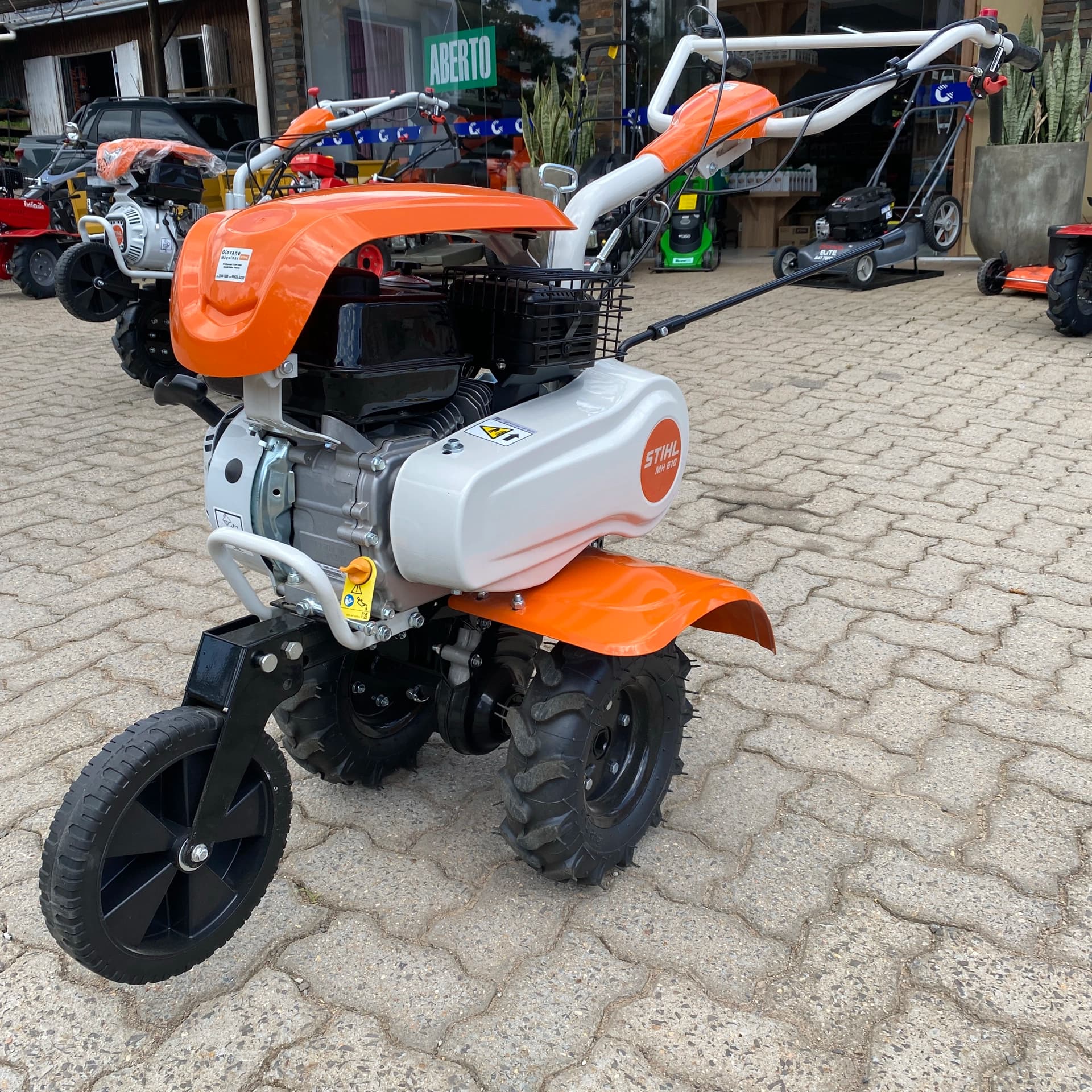 019ac051-c2ff-76f5-b04e-6610e3b33328